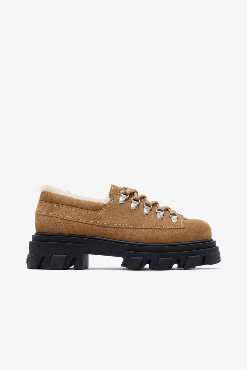 Derbies con tacón en marrón